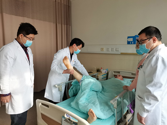 济医附院兖州院区特色科室（8）——脊柱外科3.jpg