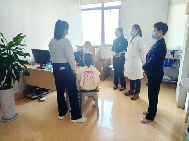 欢畅呼吸，相伴童行1.jpg