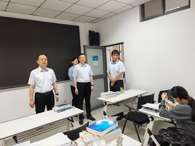 济宁市第三人民医院开展节前安全生产检查工作6.jpg