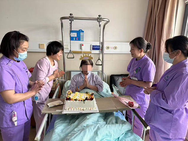 免陪照护，先行“医”步3.jpg